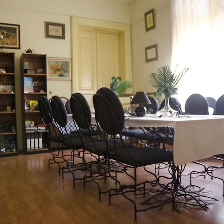 Casa Boiereasca Hostel Krajowa Zewnętrze zdjęcie