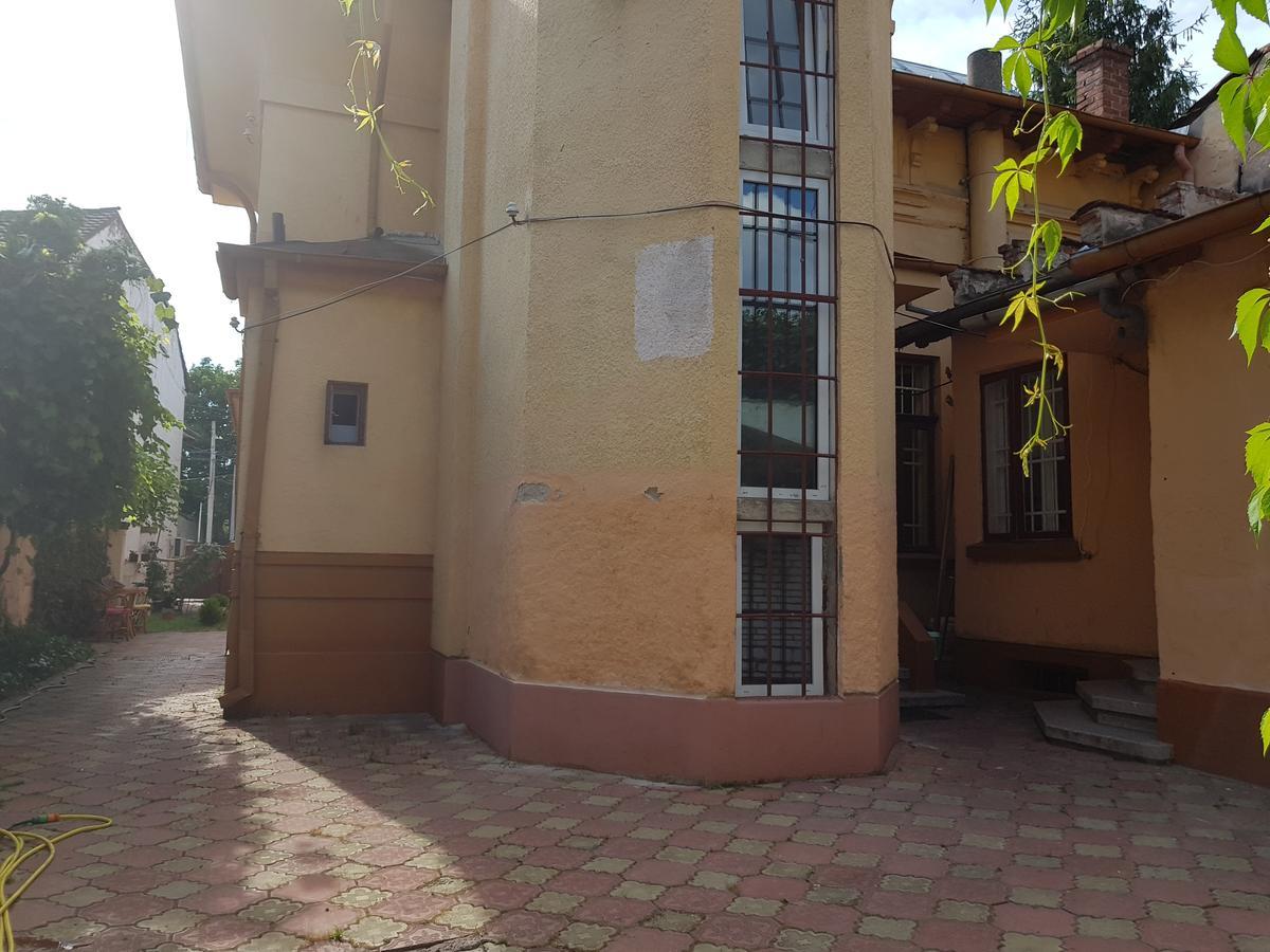 Casa Boiereasca Hostel Krajowa Zewnętrze zdjęcie