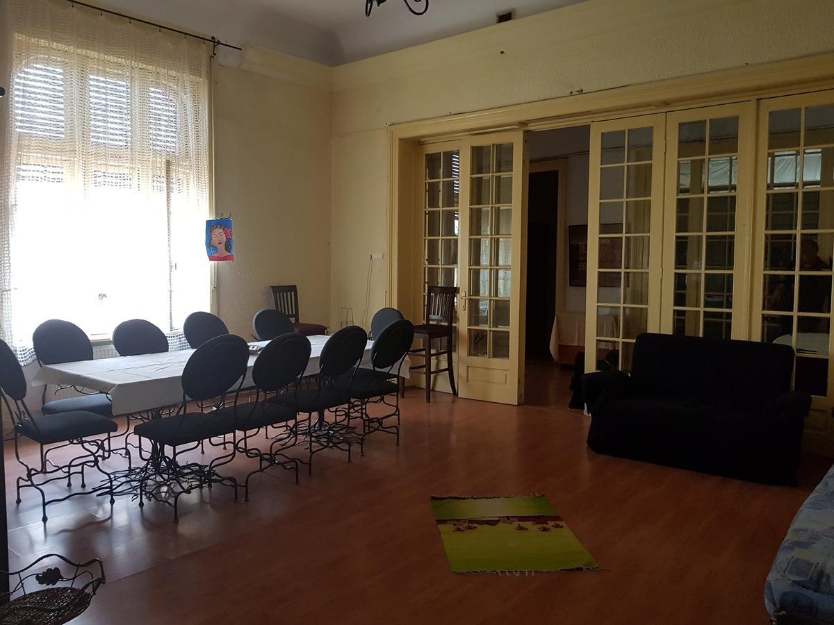 Casa Boiereasca Hostel Krajowa Zewnętrze zdjęcie
