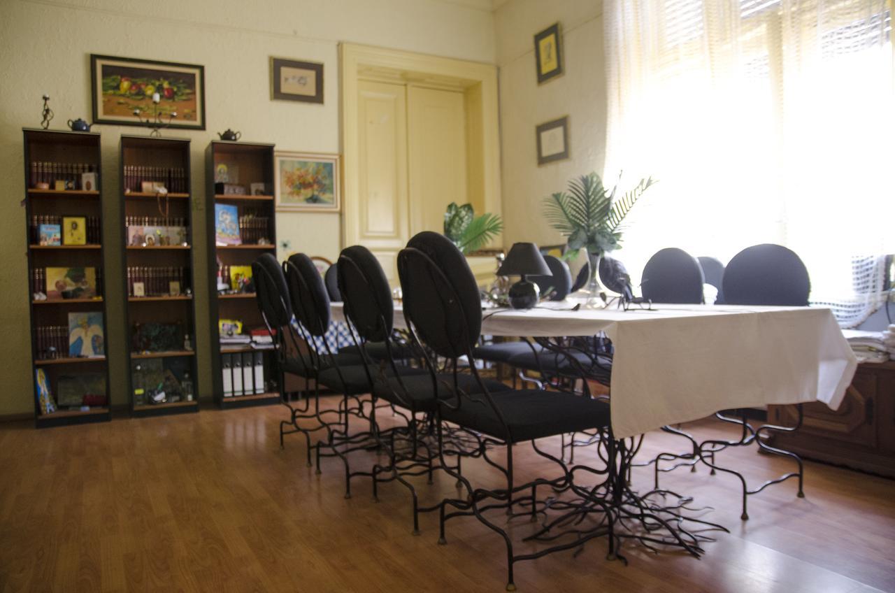 Casa Boiereasca Hostel Krajowa Zewnętrze zdjęcie