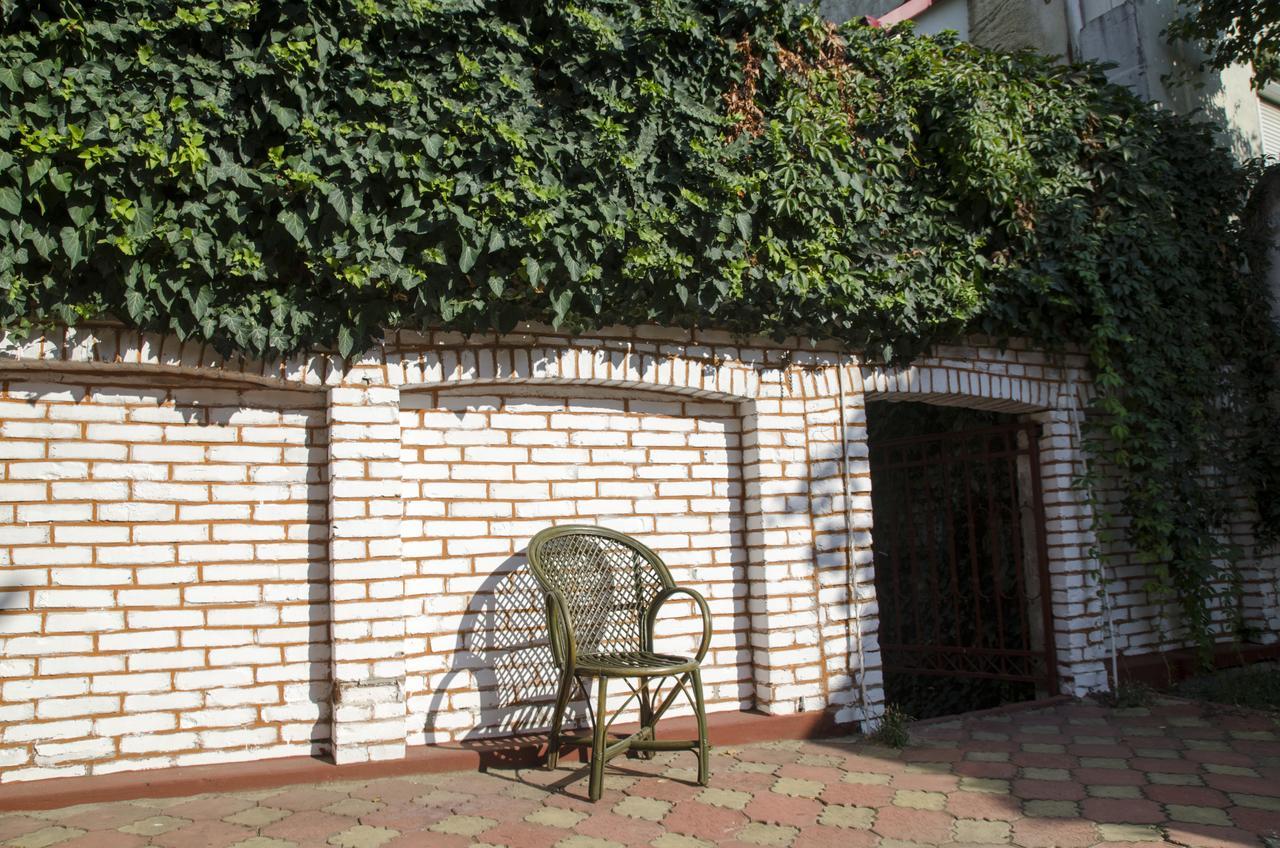 Casa Boiereasca Hostel Krajowa Zewnętrze zdjęcie